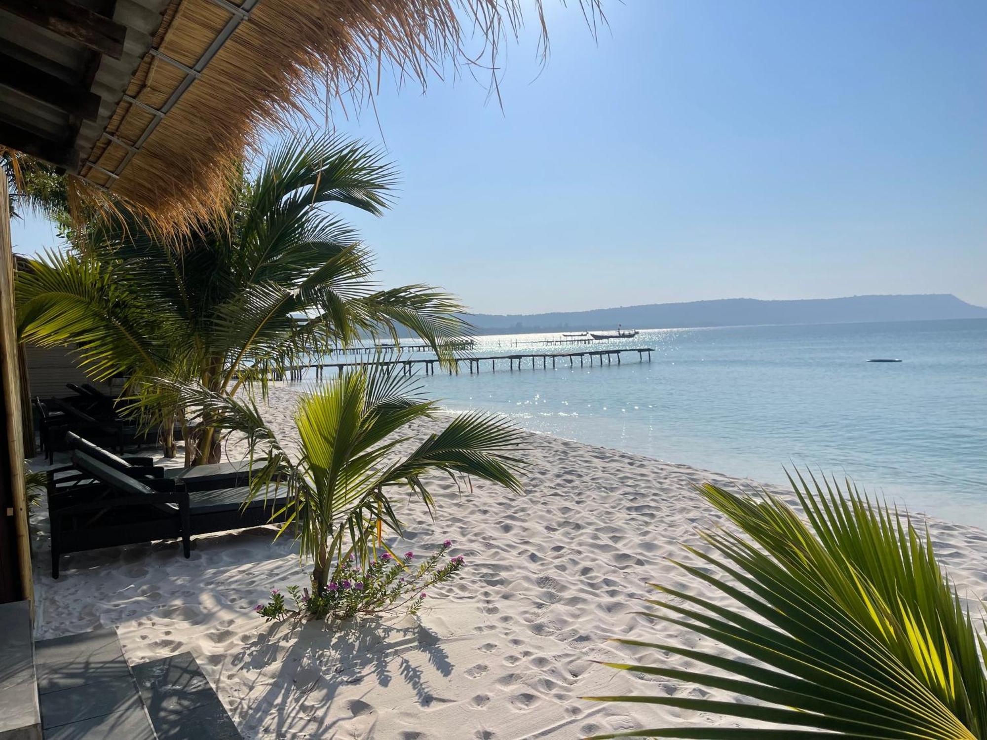 White Sand Ark Resort Sok San Village Экстерьер фото